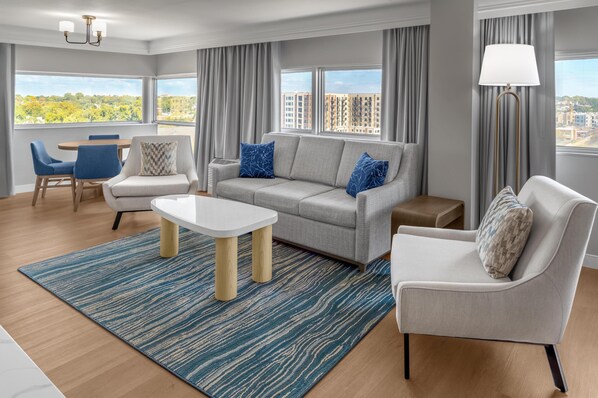 Presidential Suite, Non Smoking | Living area | 37-inch LCD TV with cable channels, TV