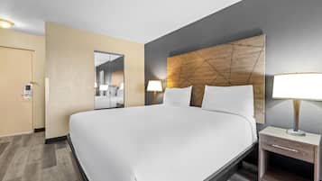 Suite Junior, 1 très grand lit, non-fumeurs | Chambres insonorisées, fer et planche à repasser, Wi-Fi gratuit