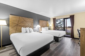 Habitación, 2 camas Queen size, para no fumadores | Insonorización, tabla de planchar con plancha y wifi gratis 