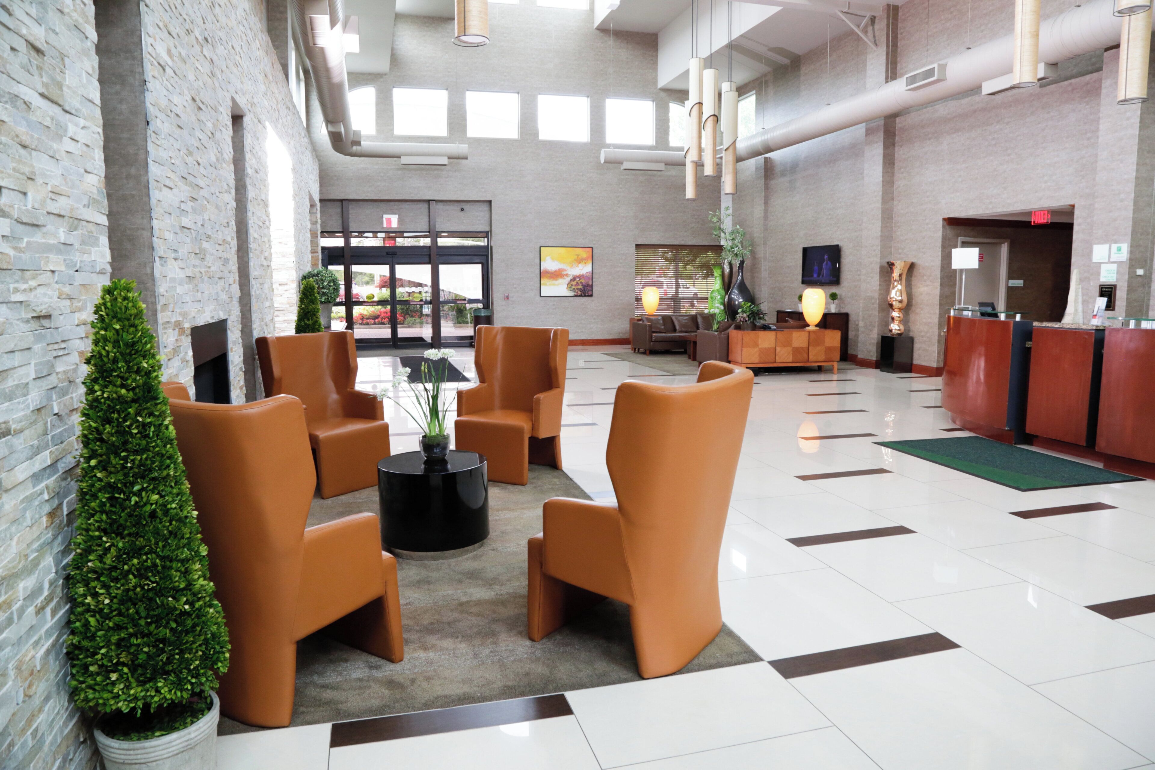 Foto - Holiday Inn Plainview-Long Island by IHG