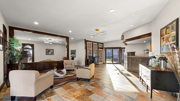 Lobby - Suburban Studios Kansas City Airport North (Platte City)
