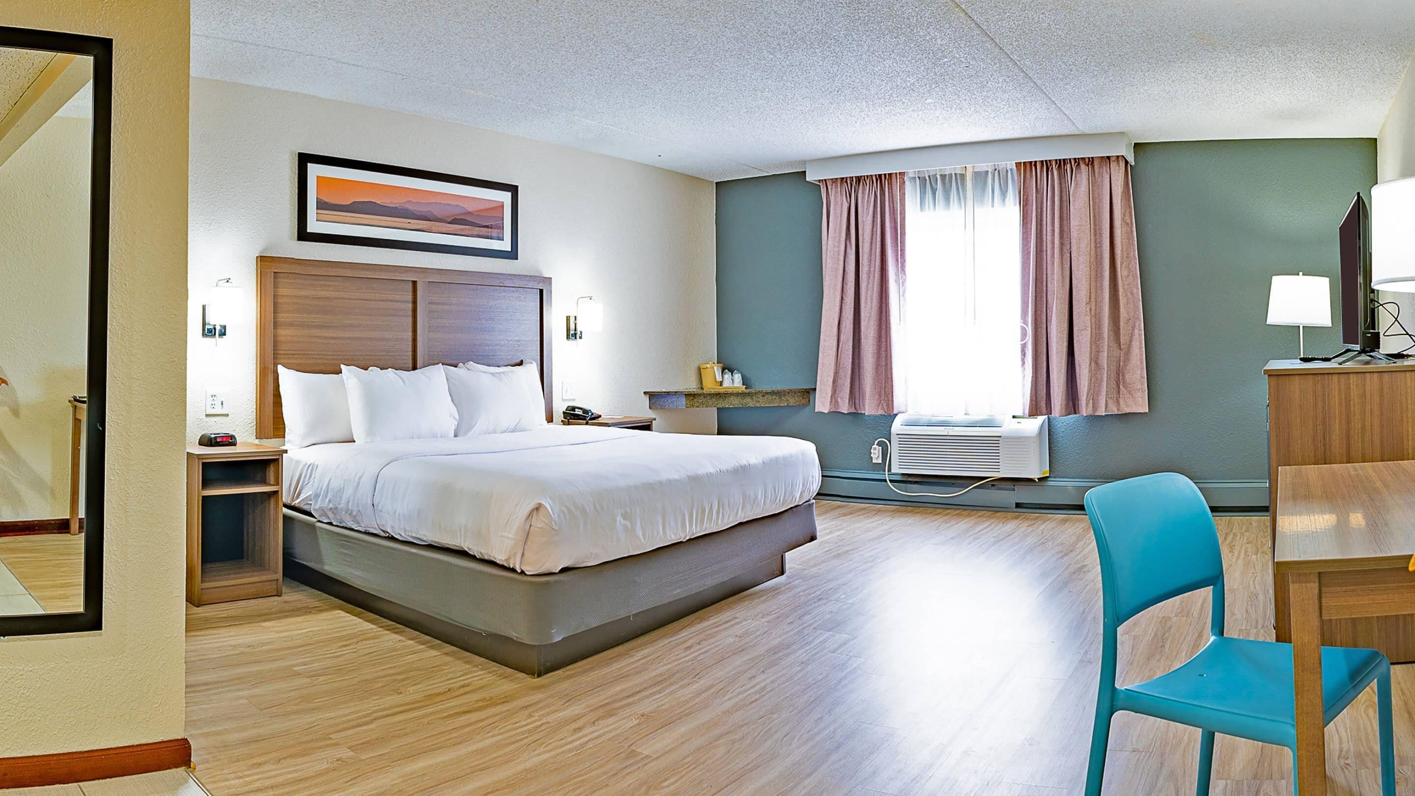 Room, 1 King Bed, Accessible, Non Smoking