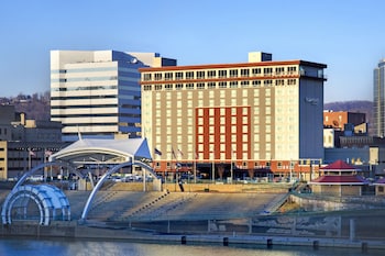 Four Points by Sheraton Charleston