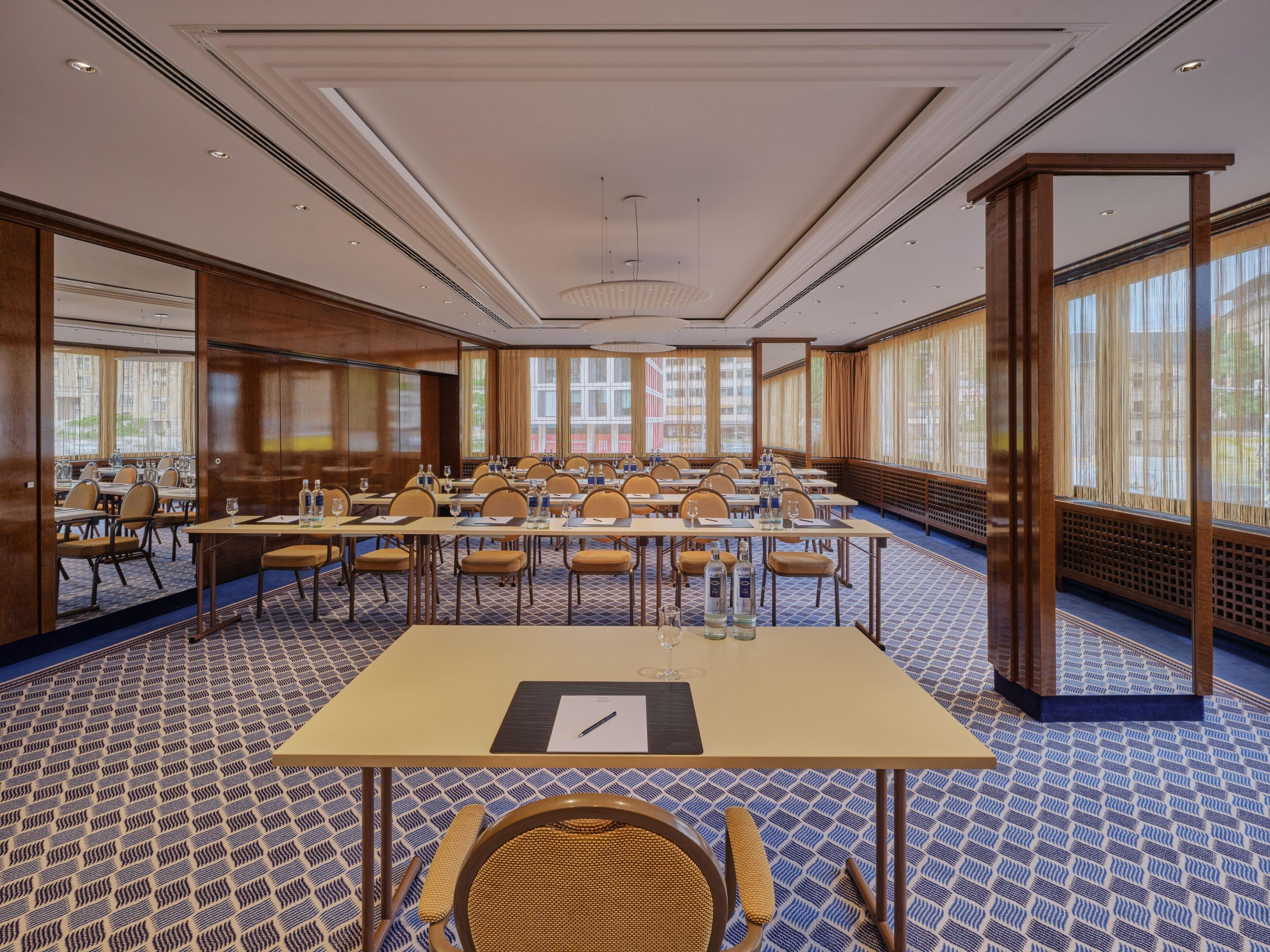 Photo - Steigenberger Graf Zeppelin