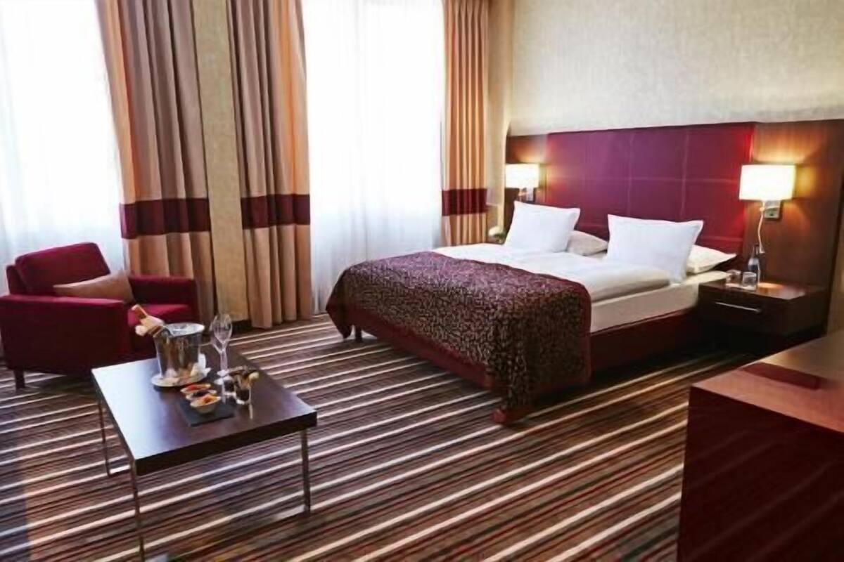 Ropa de cama de alta calidad y minibar