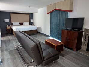 Basic Studio | Down comforters, in-room safe, desk, blackout drapes - Extended Stay of Charleston (North Charleston)