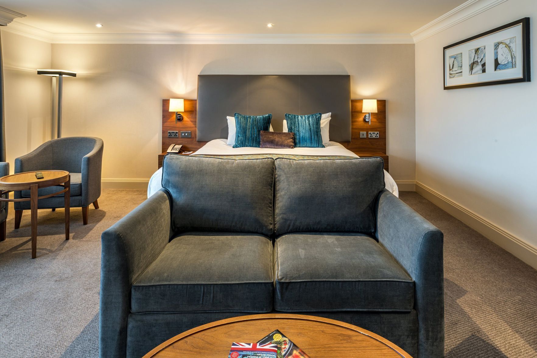 Lakens van Egyptisch katoen, luxe beddengoed, een kluis op de kamer