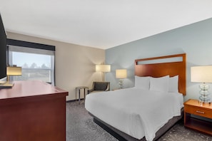 Standard Room, 1 Queen Bed, Accessible, Bathtub