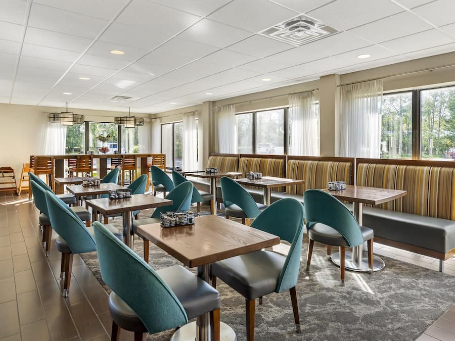 Free daily full breakfast