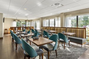 Free daily full breakfast