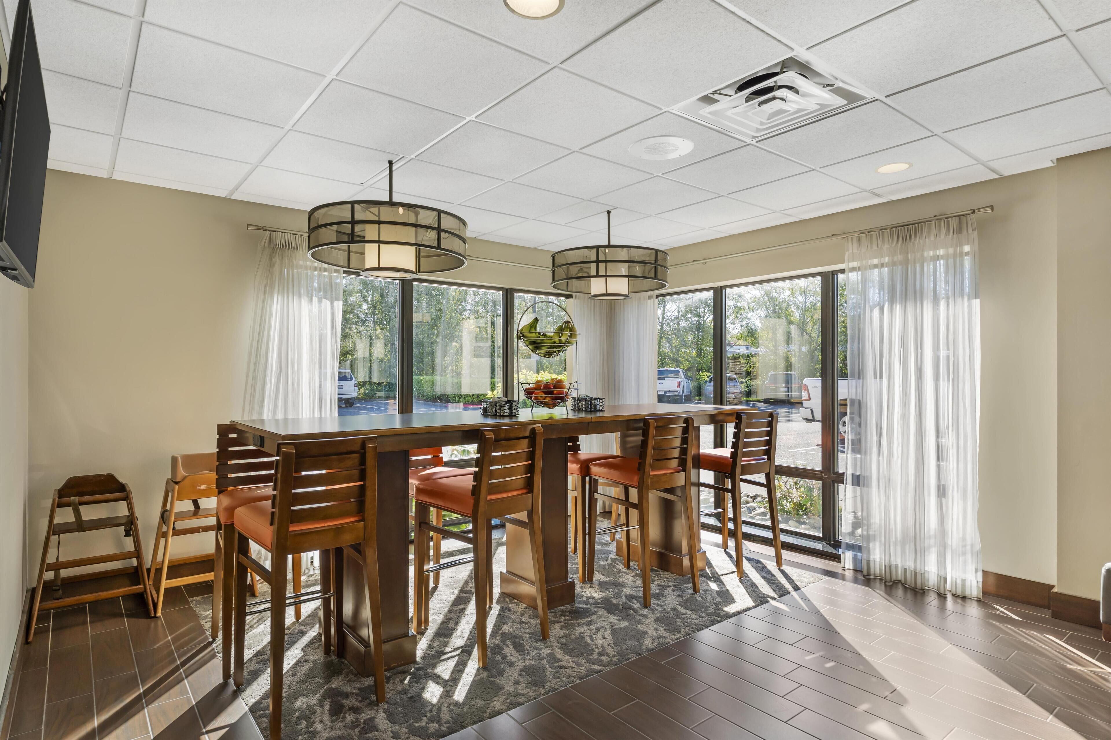 Free daily full breakfast