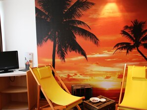 In-room safe, desk, soundproofing, iron/ironing board