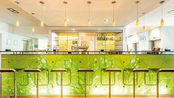 Bar (en la propiedad)