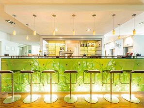 Bar (in der Unterkunft)