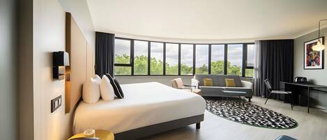 Junior Suite, 1 King Bed