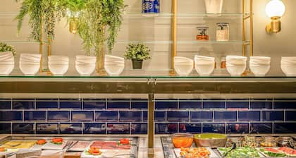 Maek Hotel Antwerp Central - Handwritten Collection