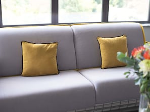 Suite Junior, 1 trĂšs grand lit | Coffres-forts dans les chambres, bureau