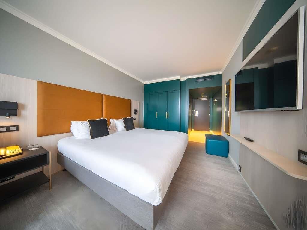 Superior-Zimmer, 1 King-Bett | Zimmersafe, Schreibtisch, laptopgeeigneter Arbeitsplatz