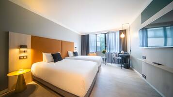 Superior Room, 2 Twin Beds | In-room safe, desk, laptop workspace, soundproofing