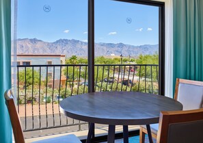 Mountain view - Sheraton Tucson Hotel and Suites (Tucson)