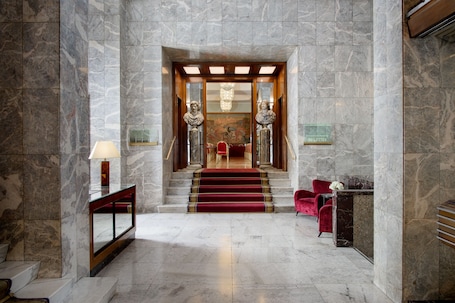 Interior detail. Bettoja Hotel Mediterraneo