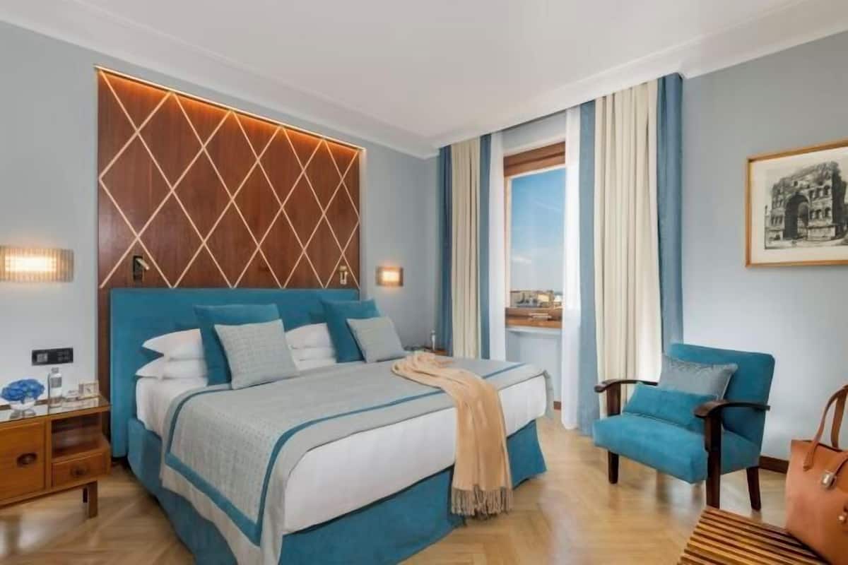 1 bedroom, minibar, in-room safe, individually decorated