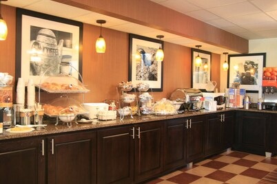 Hampton Inn by Hilton Clarksville