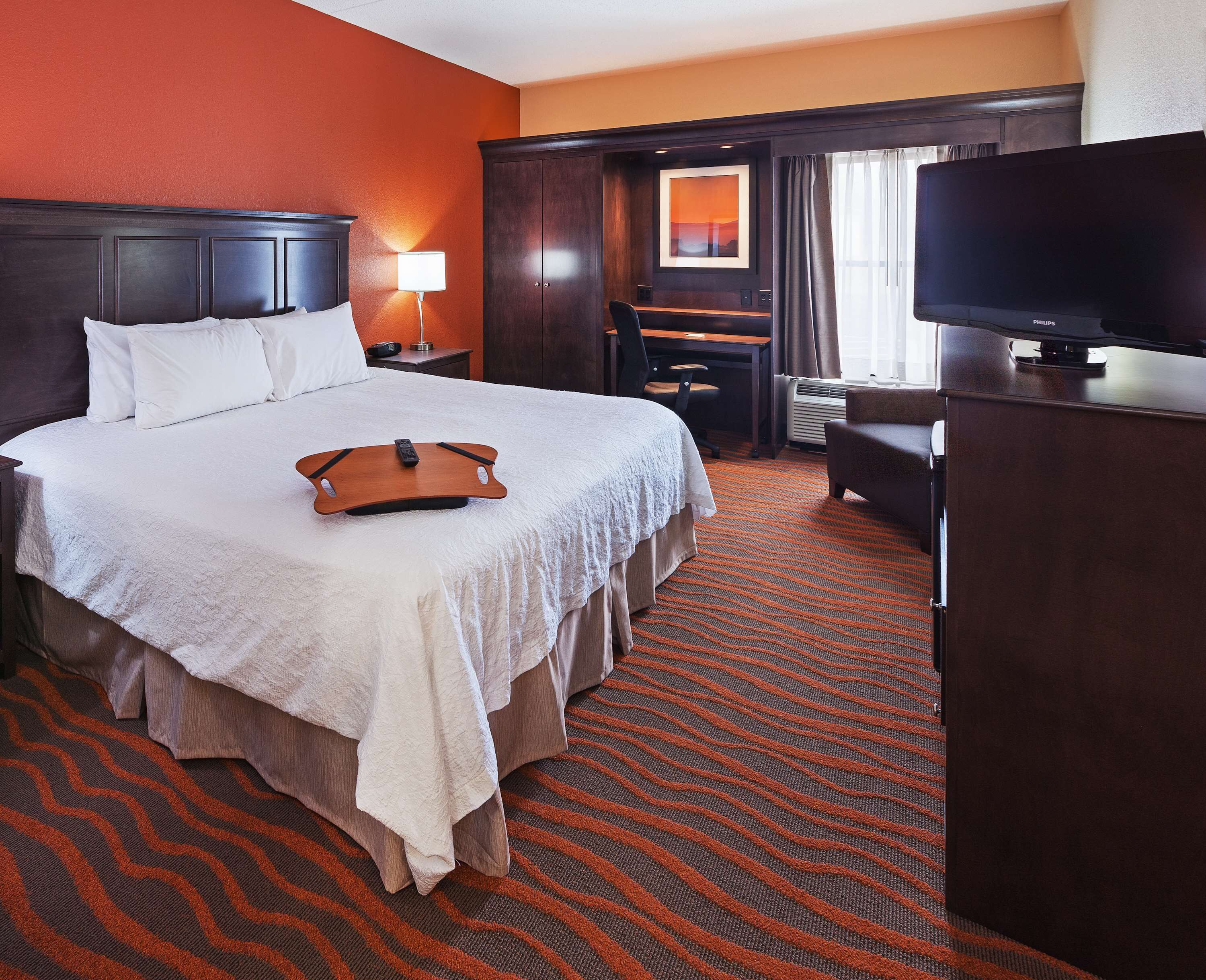 hypo-allergenic bedding, in-room safe, iron/ironing board, free wifi