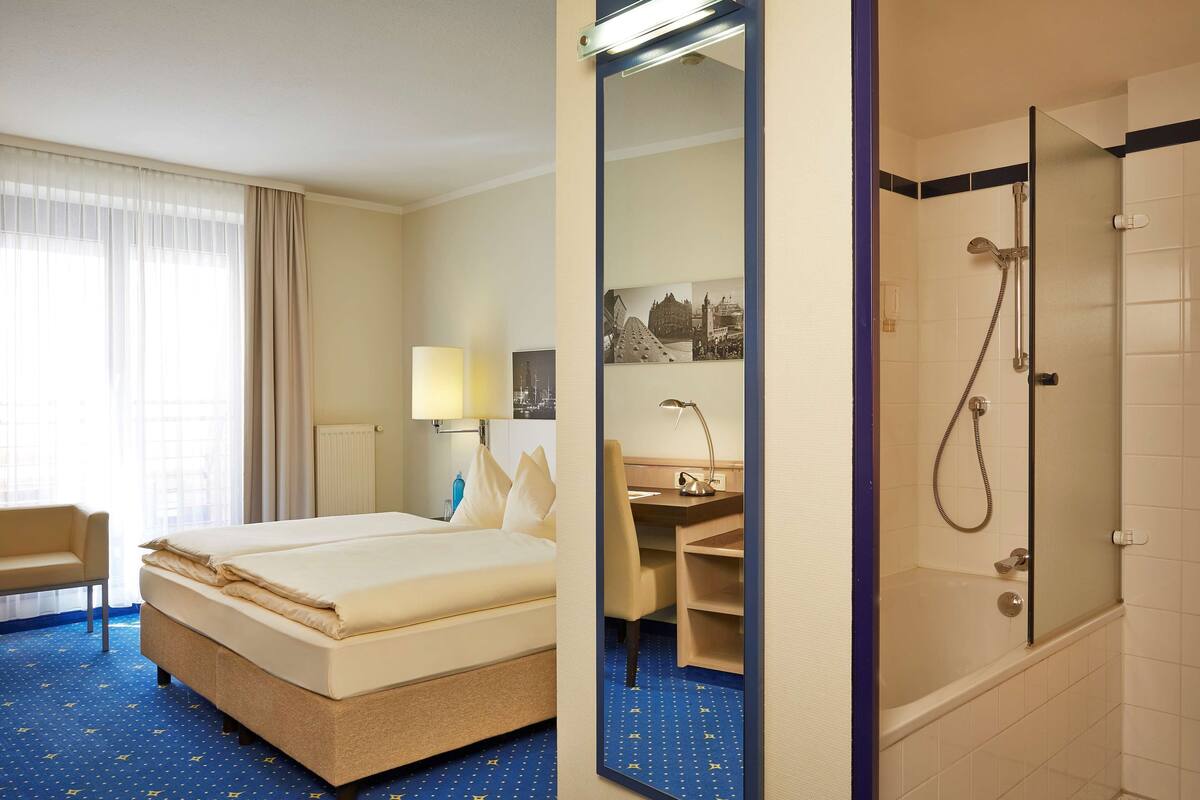 Desk, iron/ironing board (on request), free WiFi, bed sheets