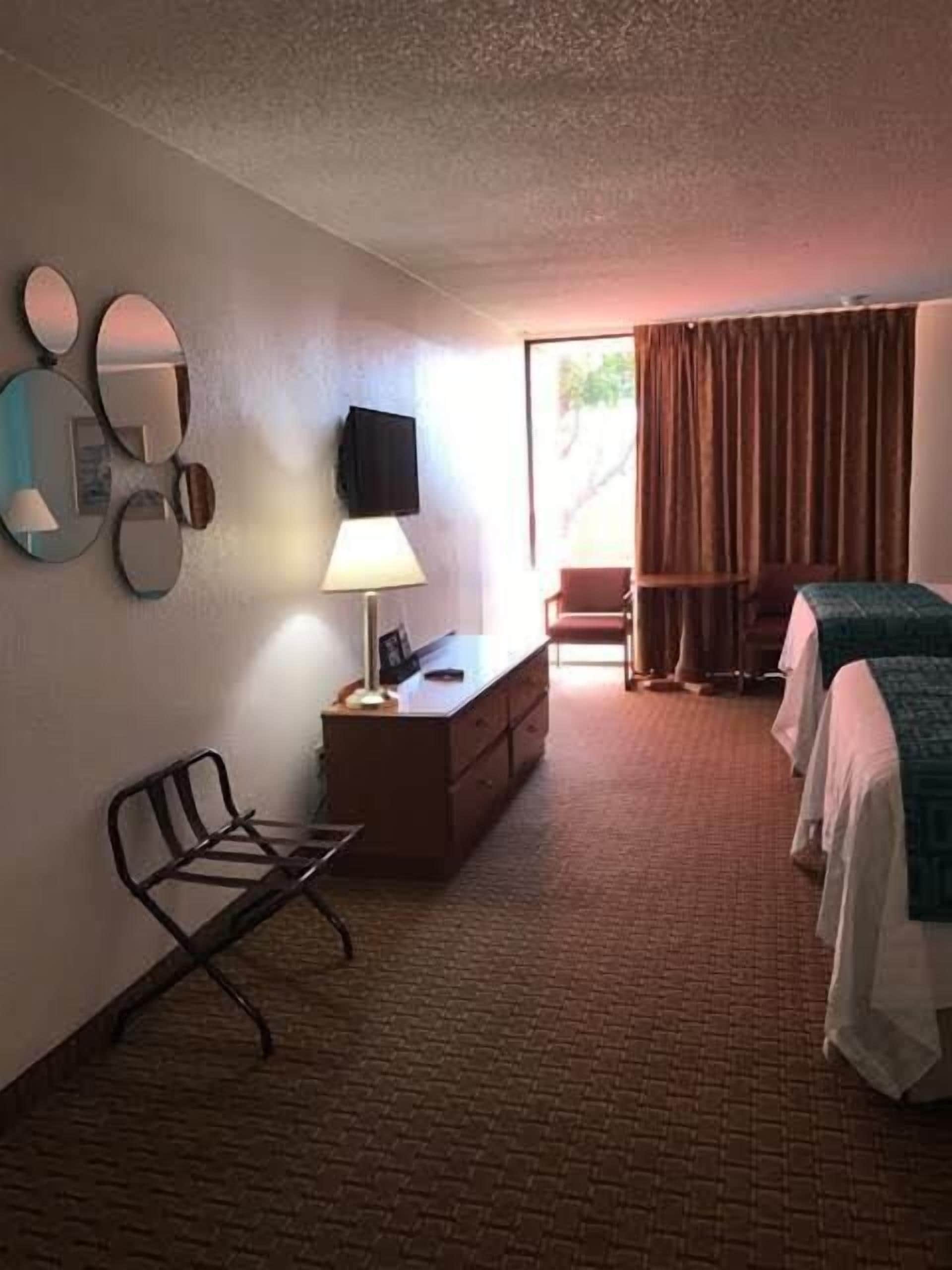 Foto - Howard Johnson by Wyndham Winter Haven FL