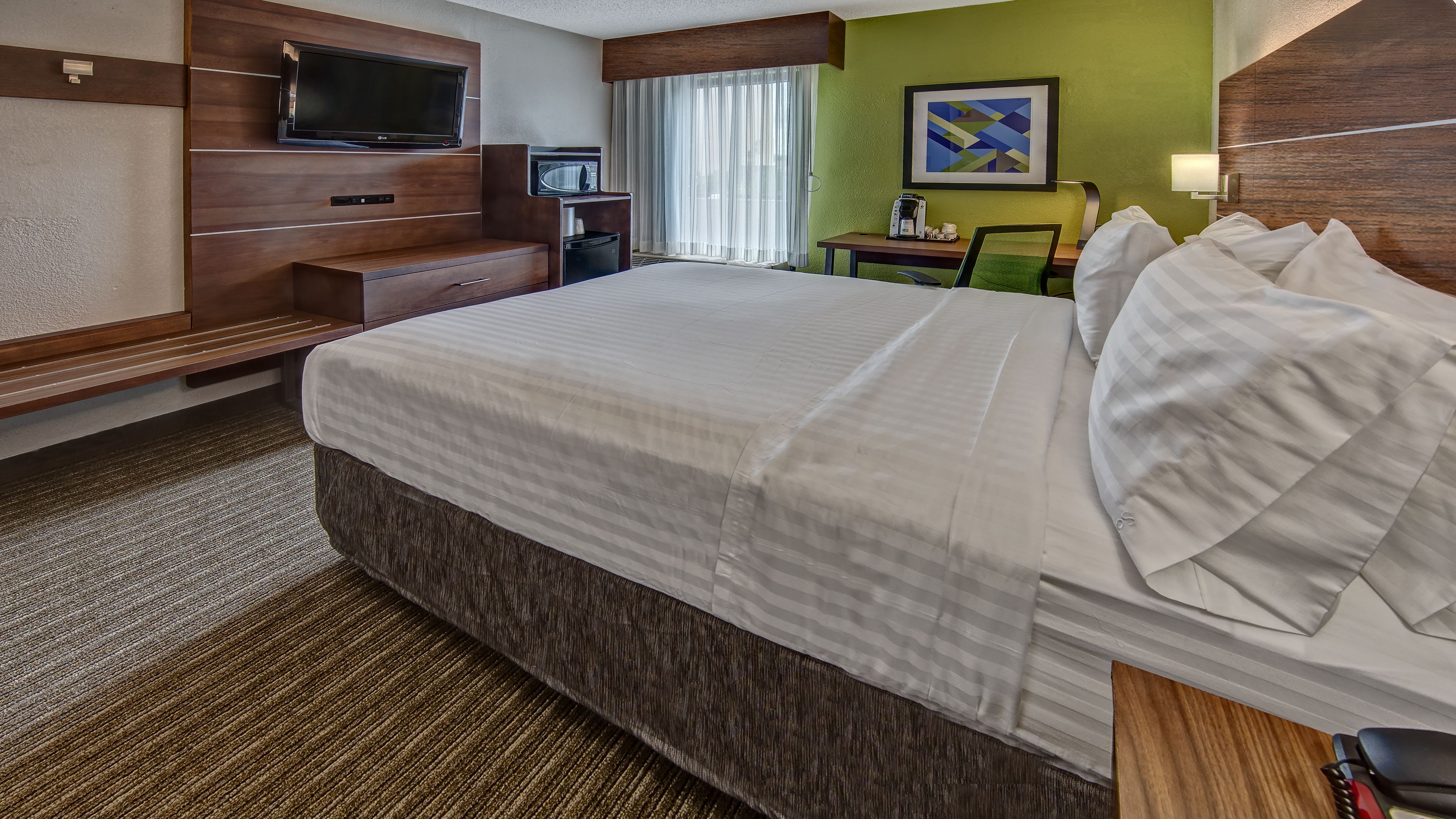 Standard Room, 1 Queen Bed