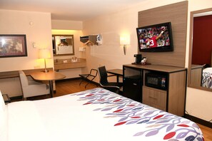 Habitación superior, 1 cama King size (Smoke Free) | Wifi gratis y ropa de cama 