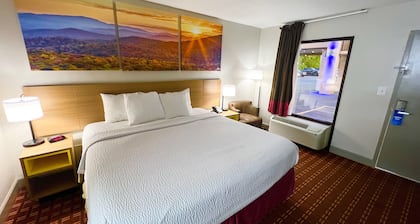 Days Inn by Wyndham Athens