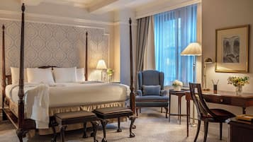 Premier Suite, 1 Bedroom, City View | Premium bedding, down comforters, in-room safe, desk