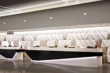 Reception area at San Francisco Marriott Marquis