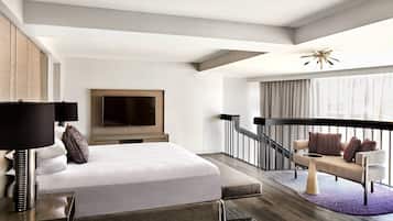 Suite, 1 King Bed | 1 bedroom, premium bedding, in-room safe, desk