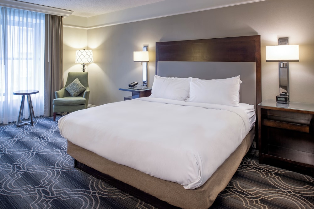 St. Louis Union Station Hotel, Curio Collection by Hilton by null