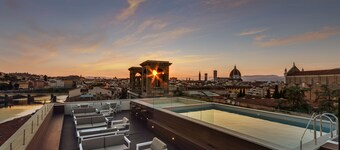 Plaza Hotel Lucchesi