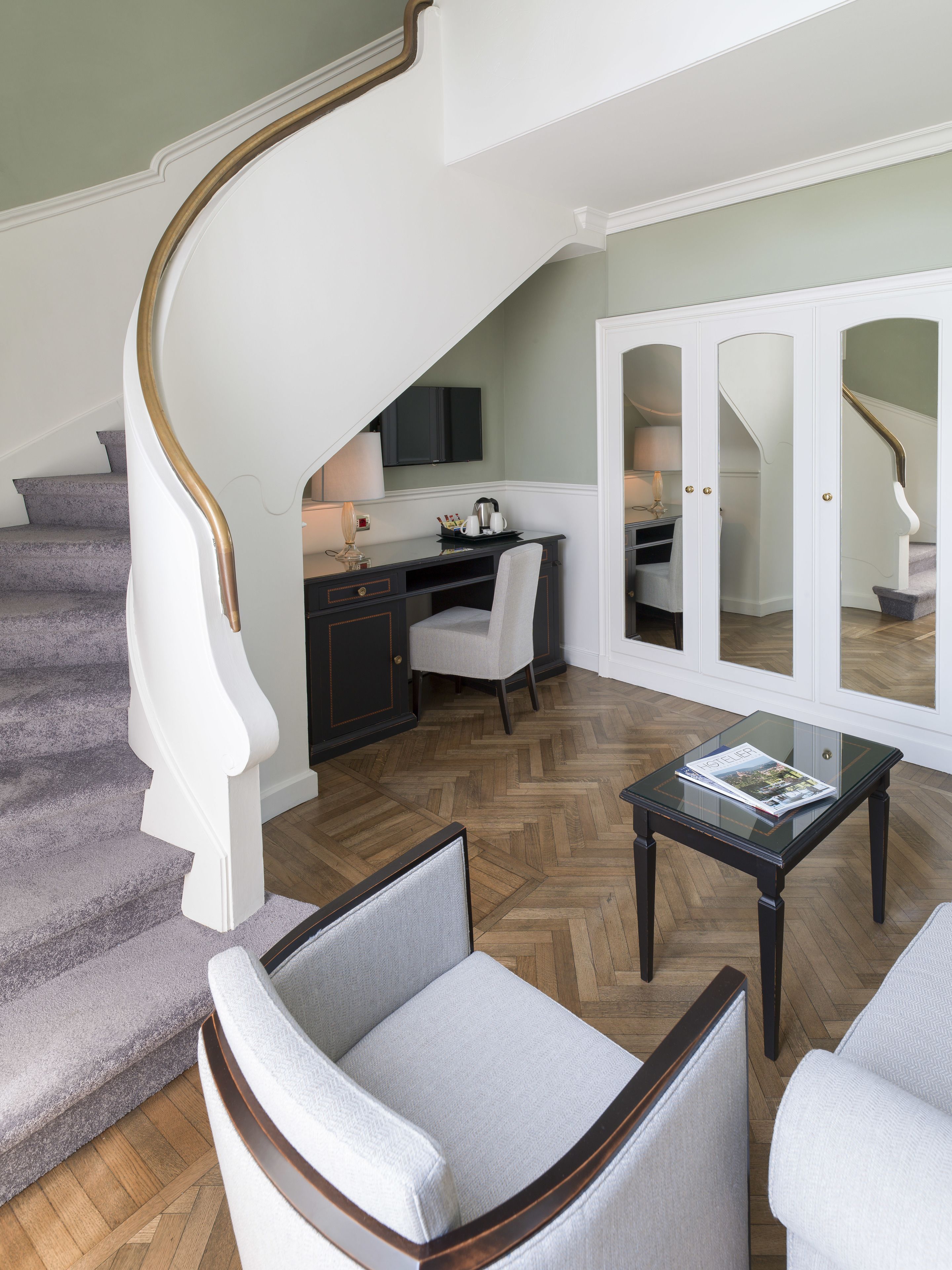 family suite | living area | flat-screen tv