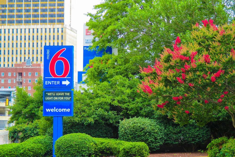 Motel 6 Memphis, TN - Downtown