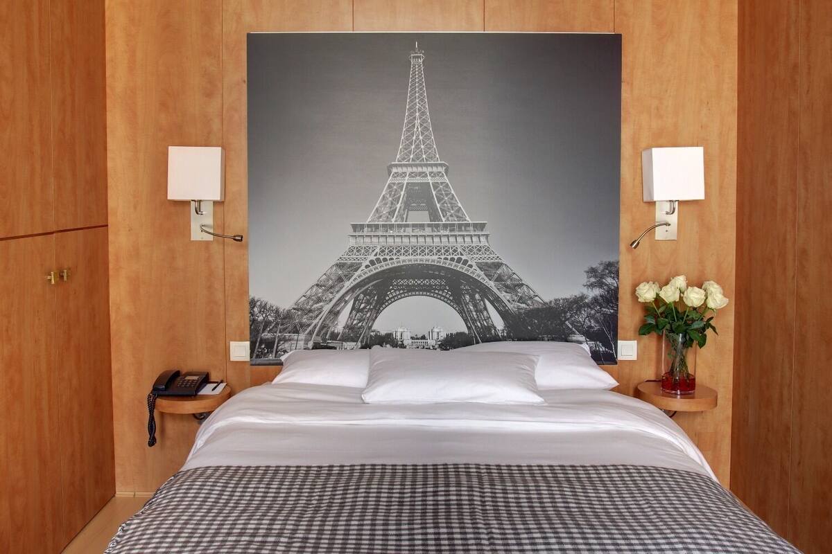 In-room safe, desk, blackout curtains, iron/ironing board (on request)
