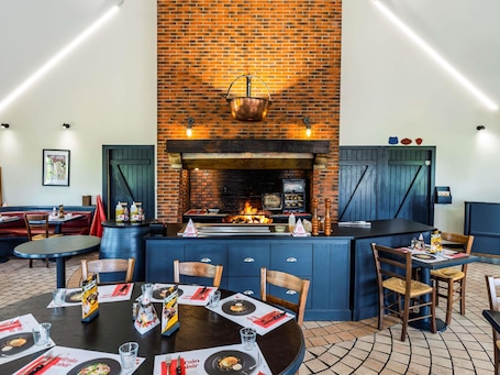 Restaurant. ibis Saint Dizier