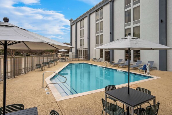 Seasonal outdoor pool