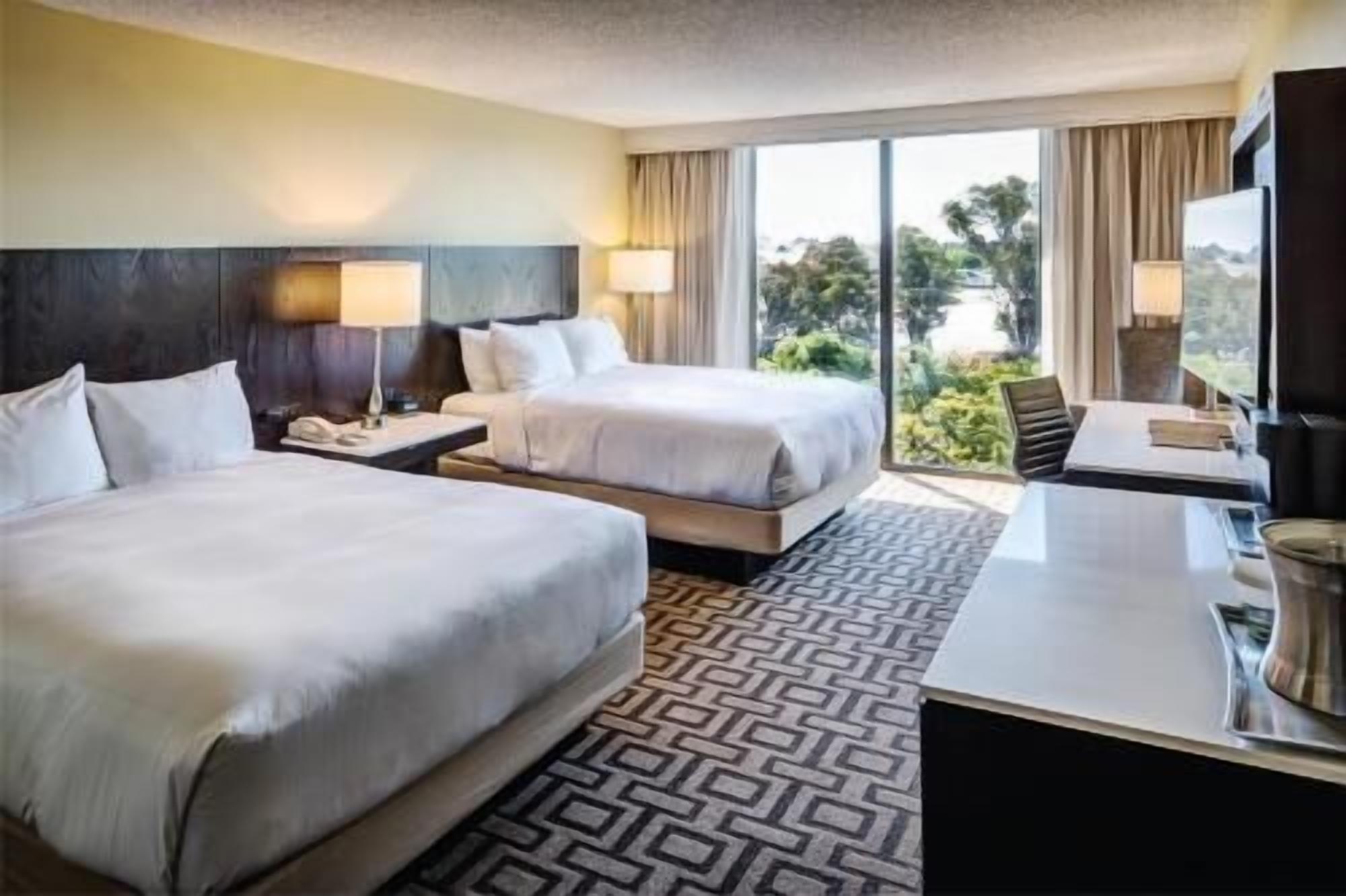 Allergikerbettwaren, Daunenbettdecken, Pillowtop-Betten, Zimmersafe