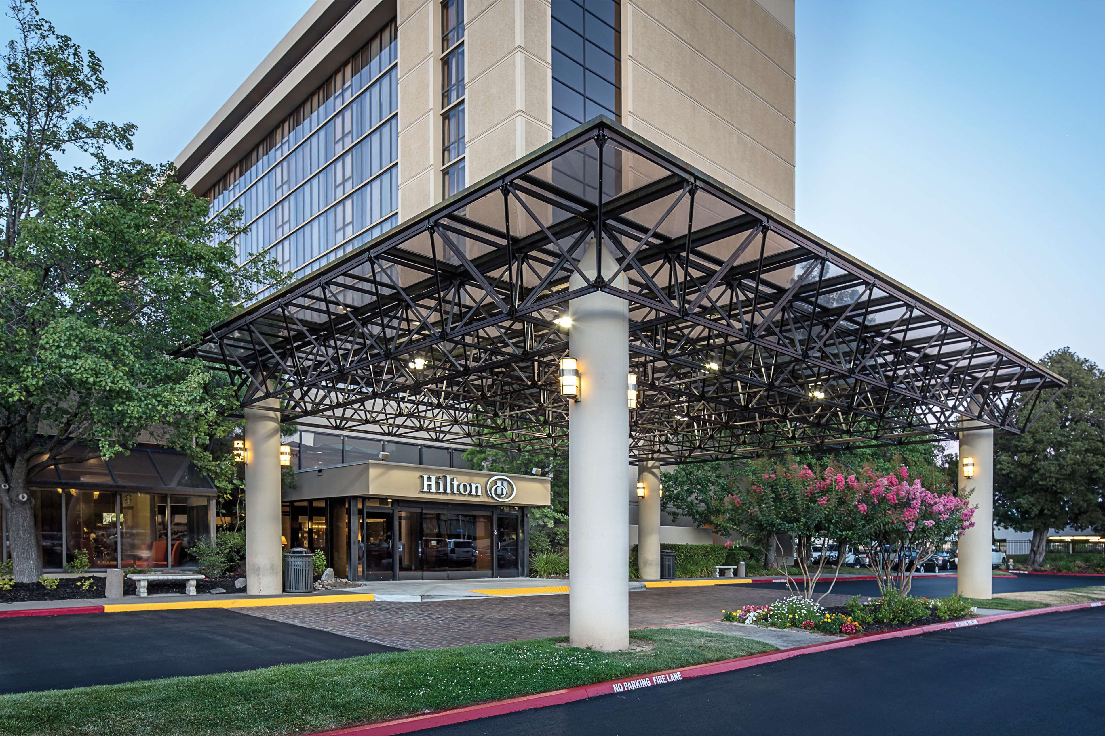 Photo - Hilton Sacramento Arden West