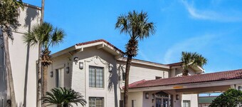 Motel 6 Baytown, TX - Garth Rd