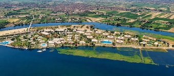 Jolie Ville Hotel & Spa Kings Island Luxor