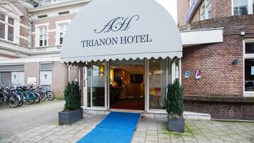 Voorkant van accommodatie