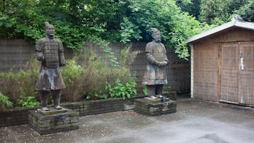 Khuôn viên nơi lưu trú