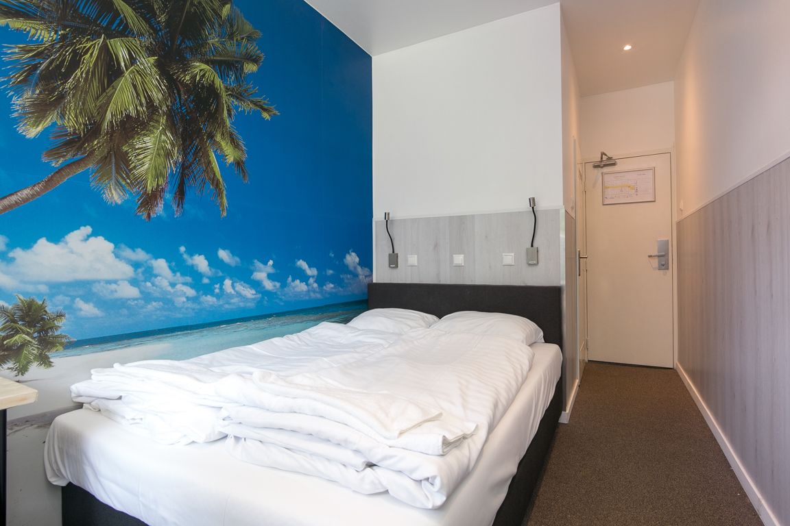 Classic Double Room, 1 Double Bed | In-room safe, desk, free WiFi
